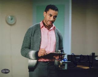 Harry Lennix autograph