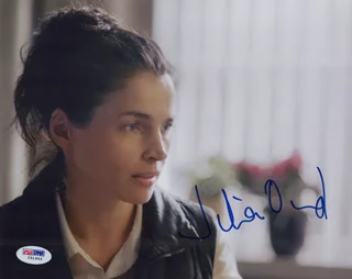 Julia Ormond autograph