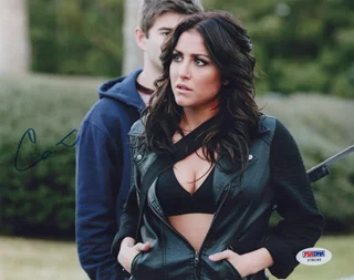 Cassie Scerbo autograph