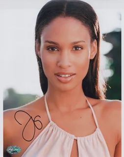 Joy Bryant autograph