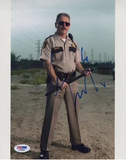 Carlos Alazraqui autograph