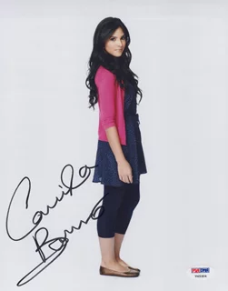 Camila Banus autograph