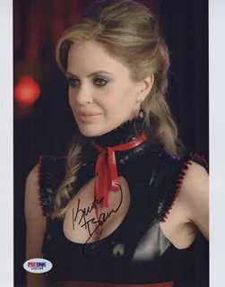 Kristin Bauer autograph