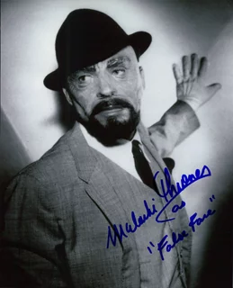 Malachi Throne autograph