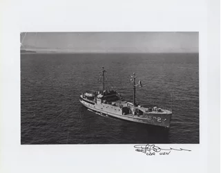 Lloyd Bucher autograph