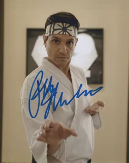Ralph Macchio autograph
