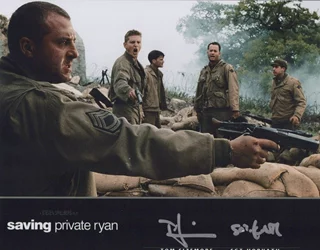 Tom Sizemore autograph