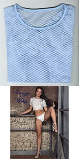 Lauryn Wolfe autograph