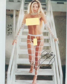 Susie Owens autograph