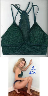 Alice Antoinette autograph