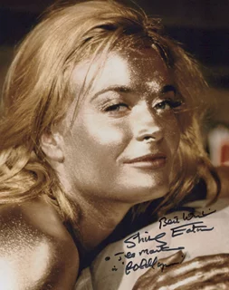 Shirley Eaton autograph