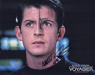 Manu Intiraymi autograph