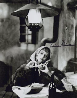 Luise Rainer autograph