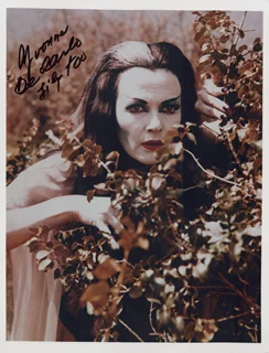 Yvonne DeCarlo autograph