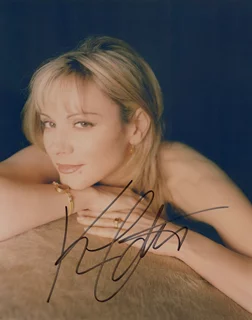 Kim Cattrall autograph