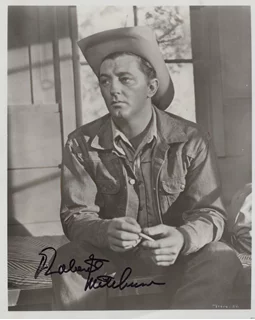 Robert Mitchum autograph