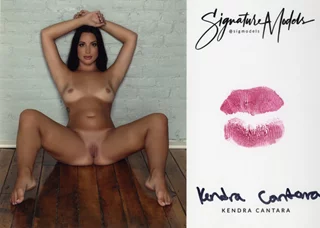 Kendra Cantara autograph