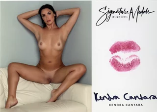 Kendra Cantara autograph