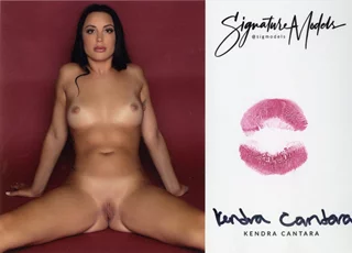 Kendra Cantara autograph