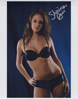 Shaina Ross autograph