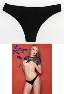 Lareina Tay autograph
