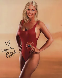 Nicole Eggert autograph