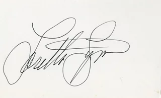 Loretta Lynn autograph