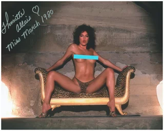 Henriette Allais autograph