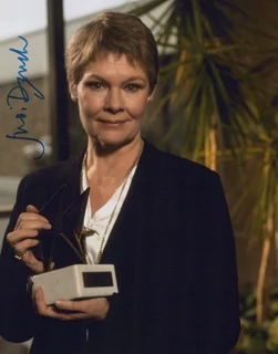 Judi Dench autograph