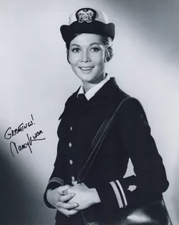 Nancy Kwan autograph