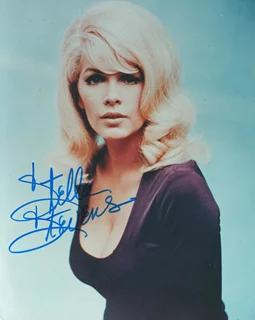 Stella Stevens autograph