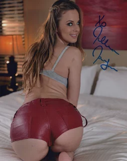Jillian Janson autograph