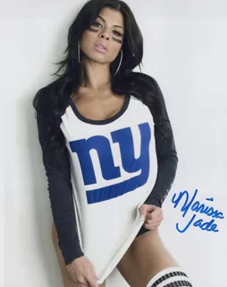 Marissa Jade autograph