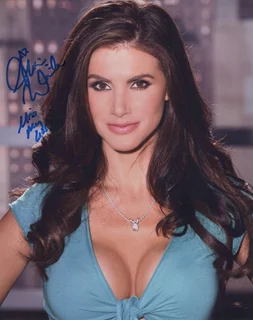 Alison Waite autograph