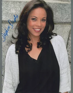 Daphnee Duplaix autograph