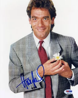 Huey Lewis autograph