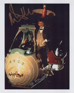 Malcolm McDowell autograph