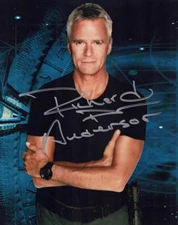 Richard Dean Anderson autograph