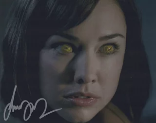 Lindsey McKeon autograph