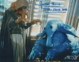 Gerald Home autograph