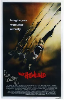 Dee Wallace autograph