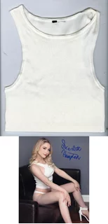 Scarlett Hampton autograph