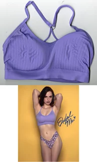 Krystal Mari autograph