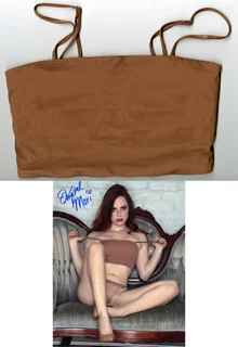 Krystal Mari autograph