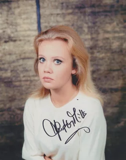Hayley Mills autograph