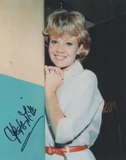 Hayley Mills autograph