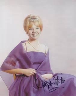Hayley Mills autograph