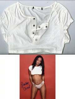 Londyn Chanel autograph