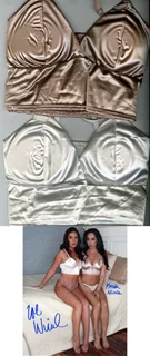 Zoe and Krista autograph