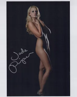 Jade Piper autograph